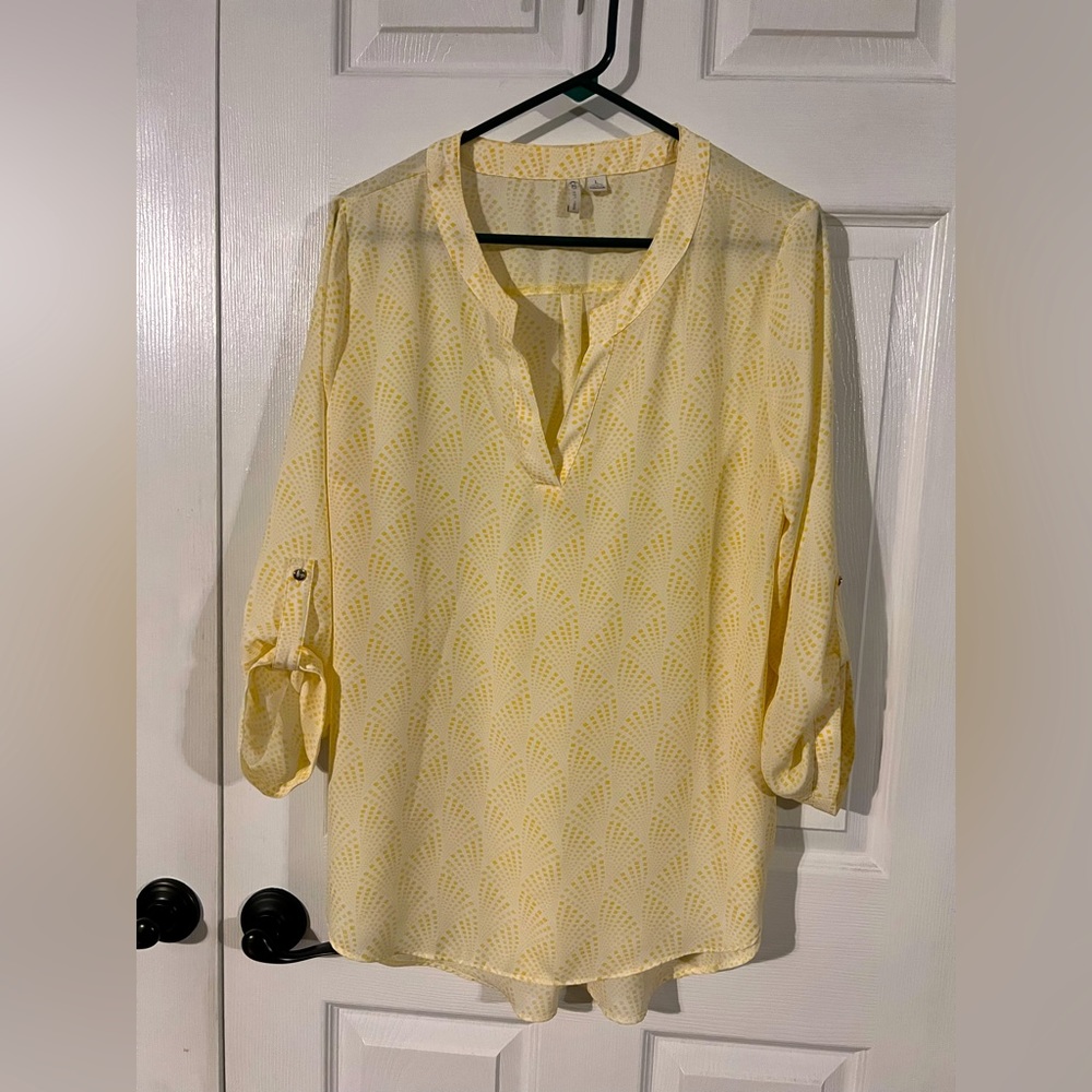 Pretty Yellow Patterned Office Blouse - image 1